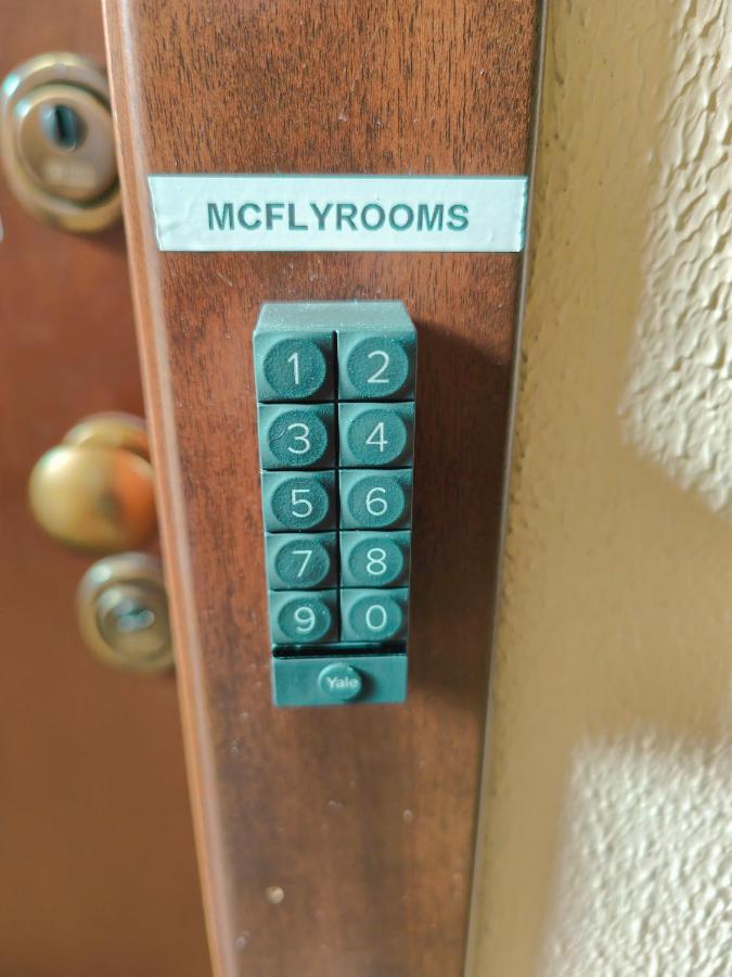 Mc Fly Rooms Malpensa Airport Gallarate Exterior photo